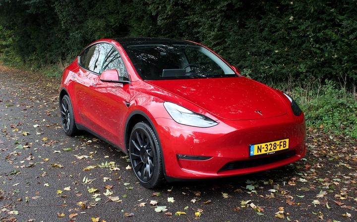 We drove the Tesla Model Y in the UK and found its one flaw ... but forgive it 