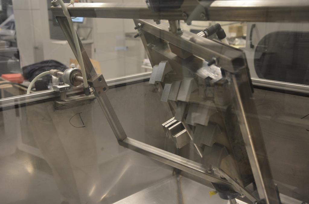 University of Pittsburgh Develops Depowdering Machine for Metal Printing 