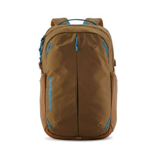 Patagonia standard daypack with laptop Comes with a removable pad that fits in!