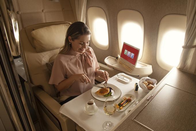 Emirates won four awards in "World Travel Awards"