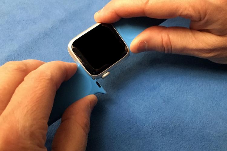 How to remove an Apple Watch strap – Guide for Girls 
