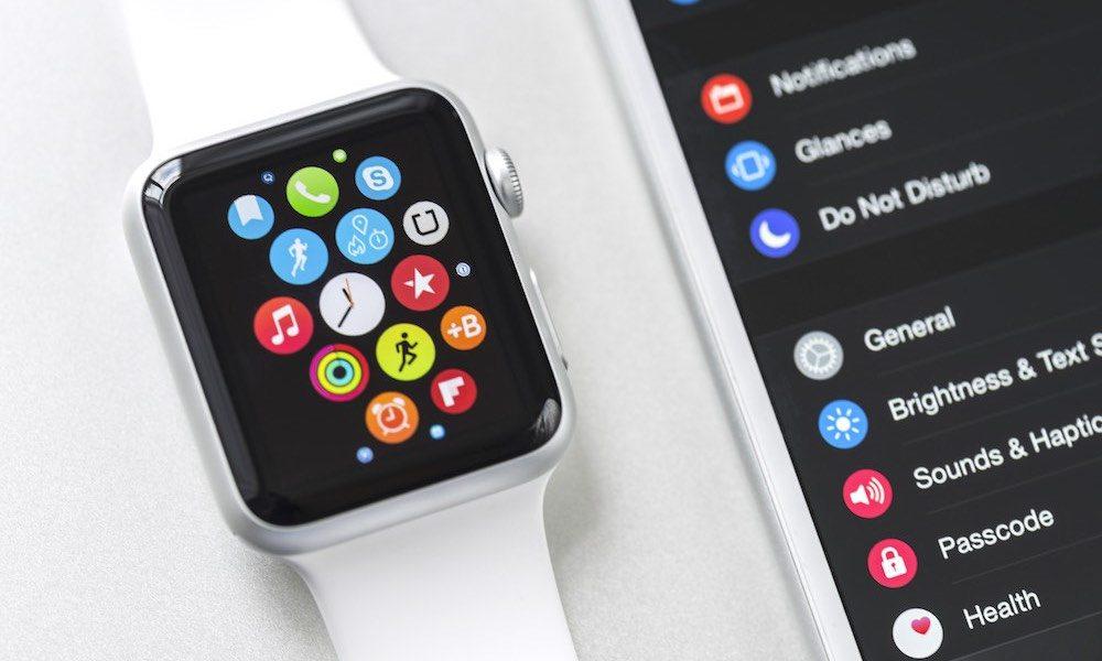 Some Apple Watch Users Experiencing 'Sticky' Digital Crown, Apple Suggests Water Rinse to Fix 
