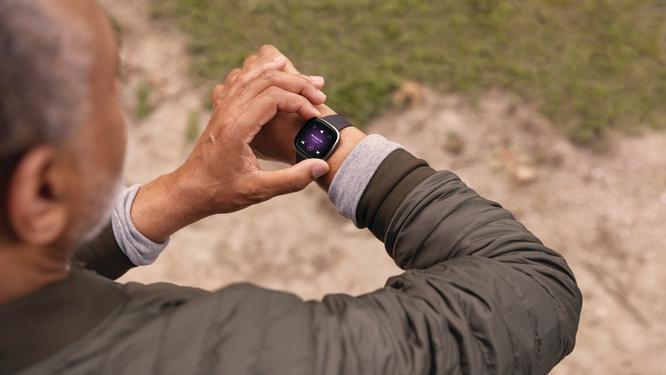 8 Ways You're Using Your Fitness Tracker Wrong 