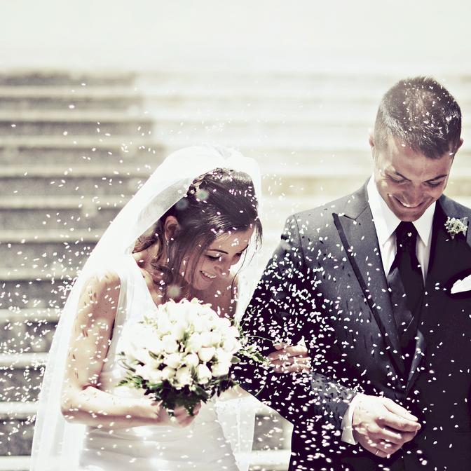 Pooling Advice on Wedded Bliss
