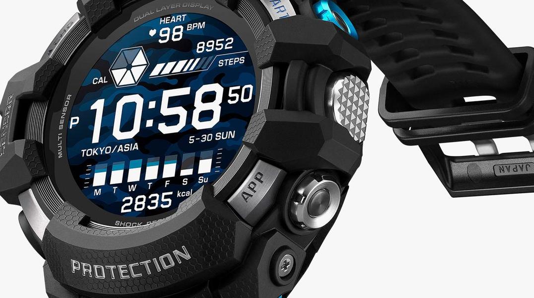 One crucial element stops the Casio Edifice EQB-1100 from taking on a G-Shock 