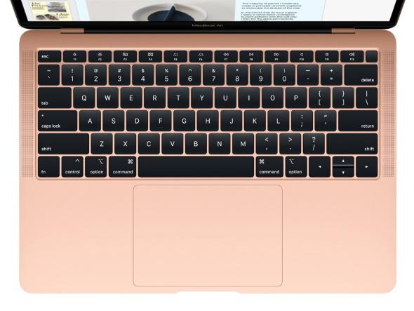 「MacBook Air（Mid 2019）」のキーボード、打ちごこちはどう？　端子少ないの気にならない？：短期連載「Airと私」第2回 