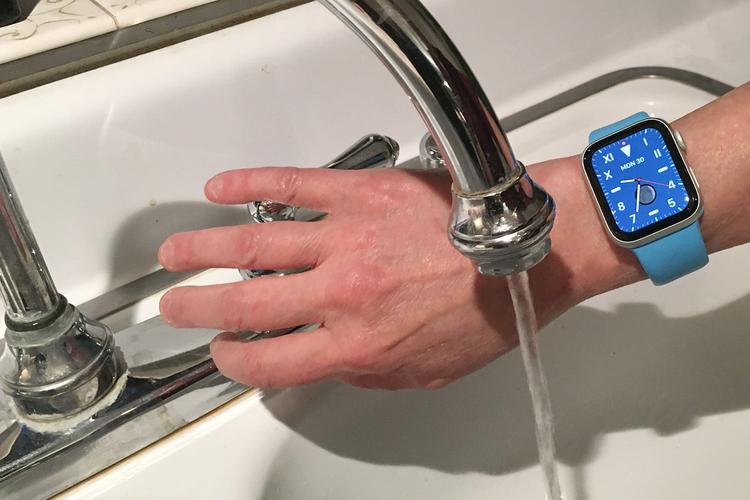 Smartwatch water resistance: The technology demystified