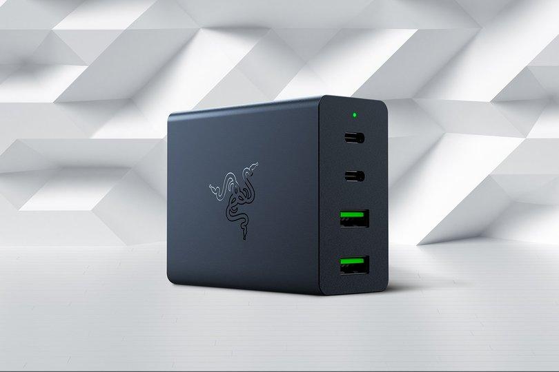 RAZERから初のUSB-C GaN充電器が登場。4口同時に充電