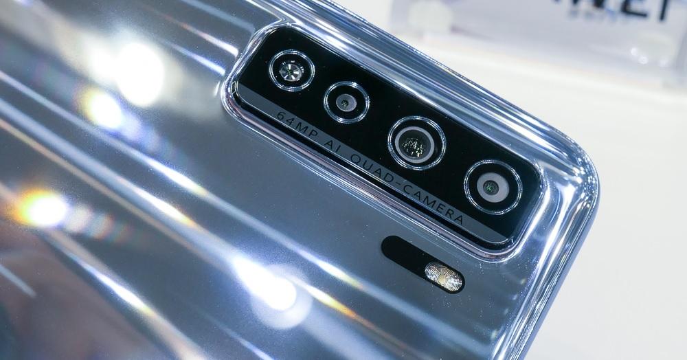 ファーウェイの新スマホ、「P lite」初の5Gモデルには4眼カメラを搭載