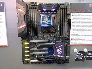 新型「X299」マザーはM.2 SSDの冷却を強化、美しく光るGTX 1080 Tiも展示 