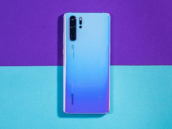 ファーウェイ、4眼カメラ搭載スマホ「P30 Pro」を発表