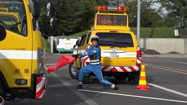  Collecting fallen objects on the road, guiding broken vehicles ... Closely adhere to the "Highway Patrol Corps" that protects the safety of highways 24 hours a day! 8/23 (Sun) BACKSTAGE Corporate Release | Nikkan Kogyo Shimbun Electronic Edition