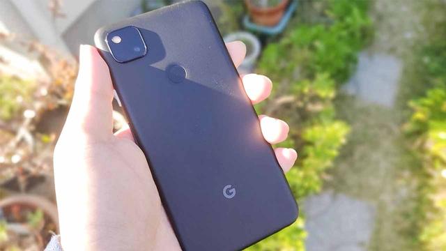 『Google Pixel 4a レビュー』サイズ感・カメラ性能良しで丁度いいスマホ、ゲームは苦手です。