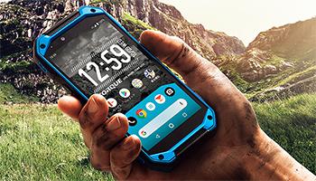 Overwhelming toughness au smartphone "TORQUE G04" released today!