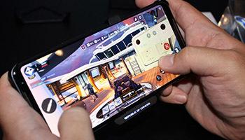 ASUS launches the ultimate gaming smartphone "ROG Phone II" in Japan