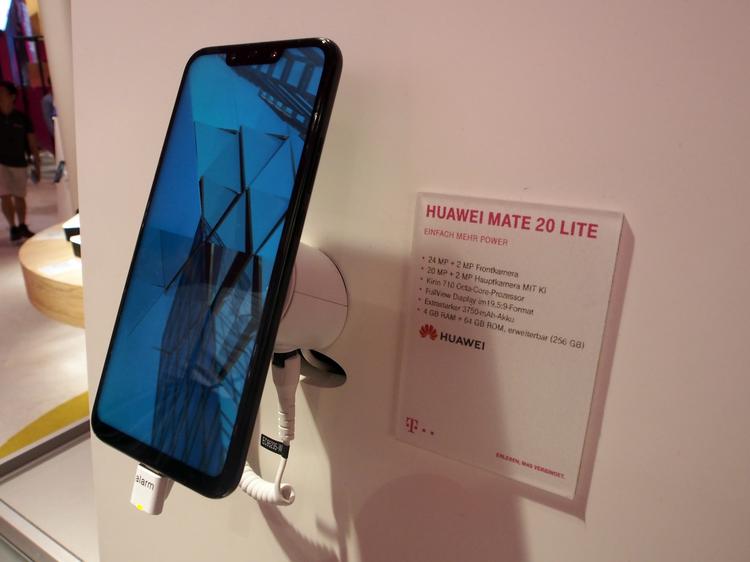 "Huawei Mate 20 Lite" was touched in Germany, which was just released and released: Yasuhiro Yamane's overseas mobile exploration