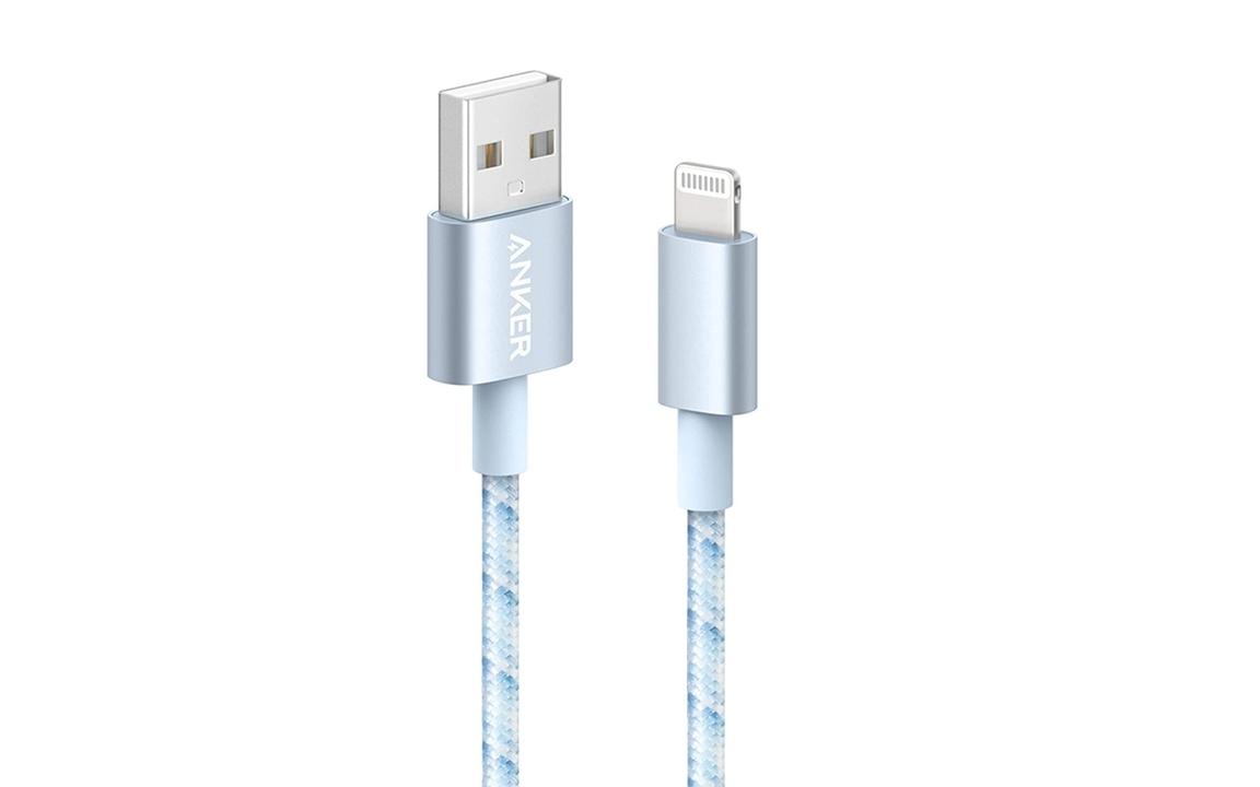 ANKER's high durability Lightning cable new color!It's 10 % off now, and I believe it's the last Lightning ...