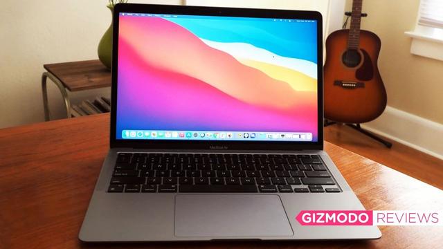 M1 MacBook Air Review: Born as an extraordinary one