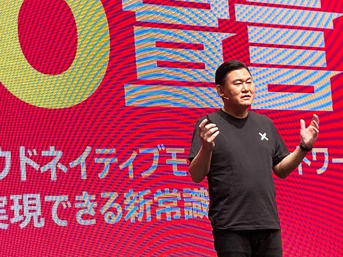 ｢月2980円バトル｣赤字必至のドコモと黒字前提の楽天､その決定的な違い 