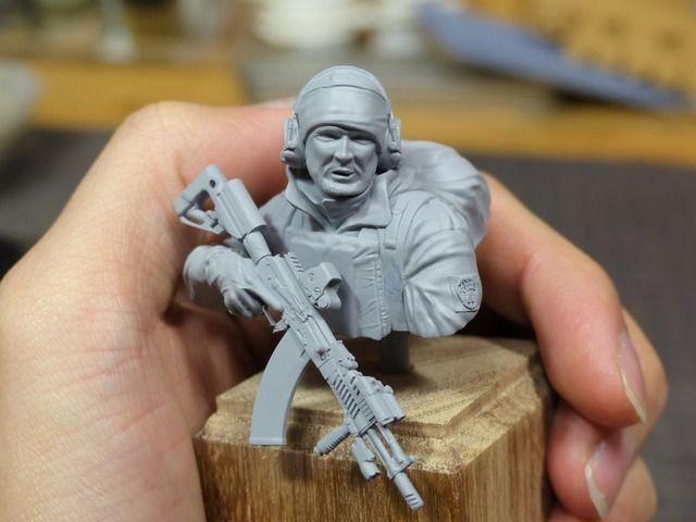 If not, make it!I love "ESCAPE from Tarkov", so I made a figure with a 3D printer.