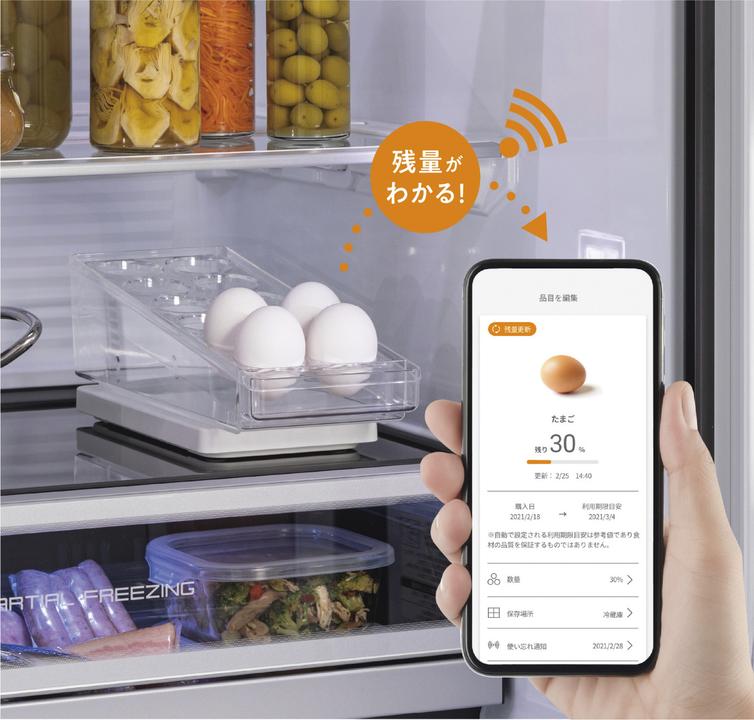 It will tell you, "How many eggs remain?"Panasonic's IoT refrigerator prevents "forget to buy"