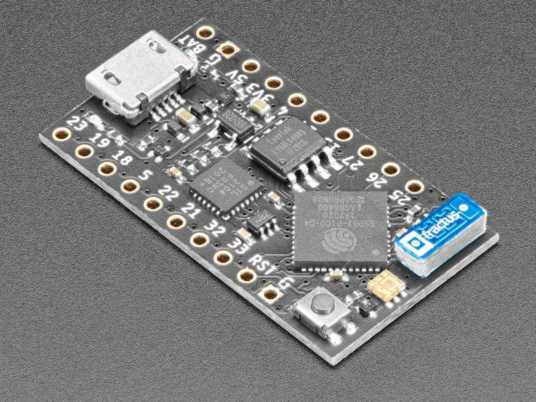 超小型＆バッテリー駆動可能なESP32採用無線通信モジュール「TinyPICO」