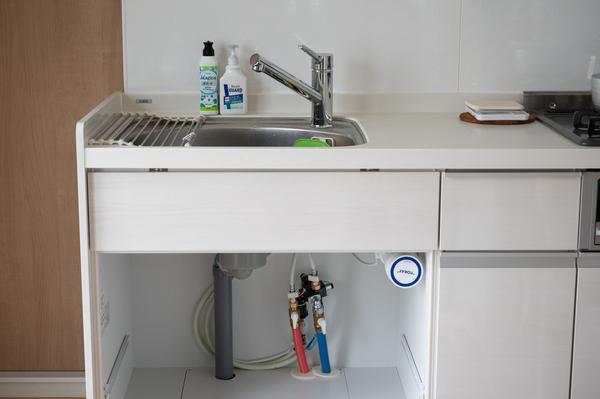 シンク下で完結する浄水器、東レ「トレビーノ ブランチ」を付けてみた