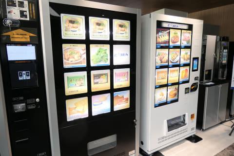 街中で増える冷凍自販機「ど冷えもん」。コロナ禍で伸びるワケ 