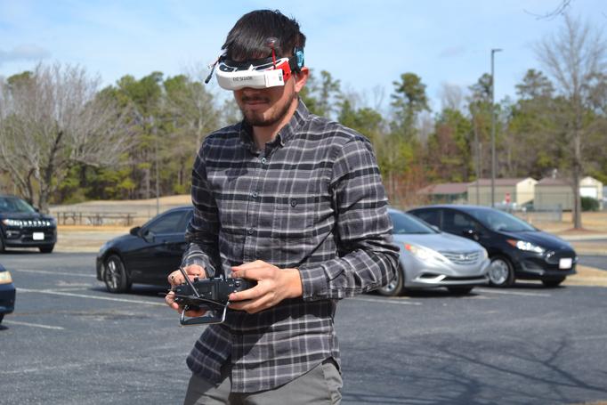 20 歲學生研發最高時速達 200 英里之 FPV 無人機　初衷為拍片愛好