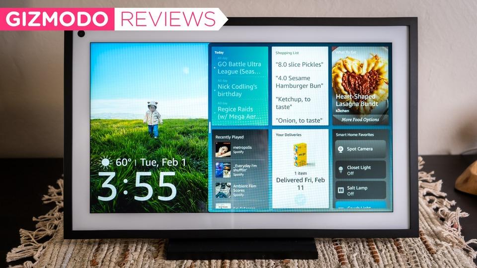 Amazon壁掛けディスプレイ「Echo Show 15」のポテンシャルは大きい。でも今はいらない、かな