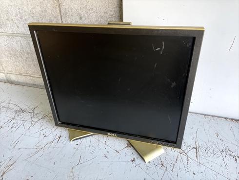 激レア品のPCモニター、実は“ヤニ日焼けモデル”と発覚　「綺麗なゴールド」「ムラがなさすぎてすごい」と驚きの声（1/2 ページ） 
