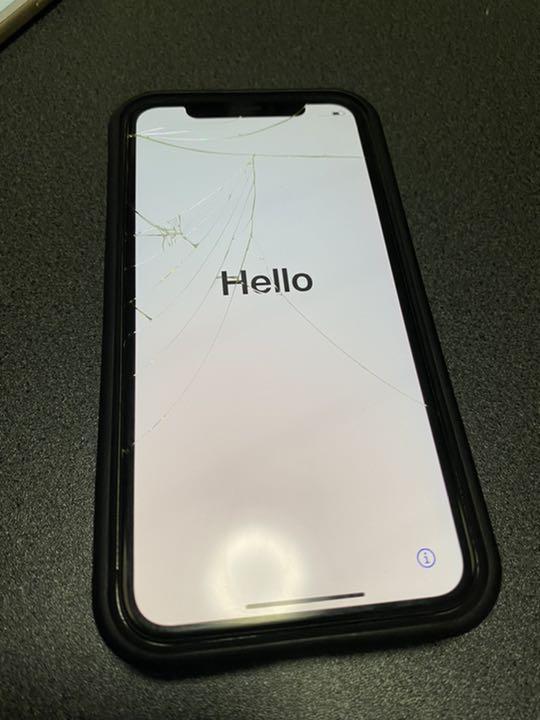 [Repo] Cracked screen when dropped! I have repaired the iPhone X at actual cost