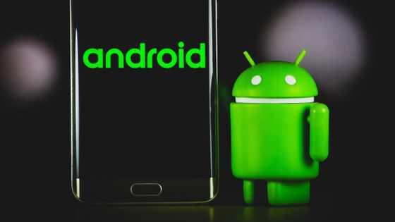SamsungやXiaomiのスマホは大量のユーザーデータをメーカーやその他の企業に送信していることが判明