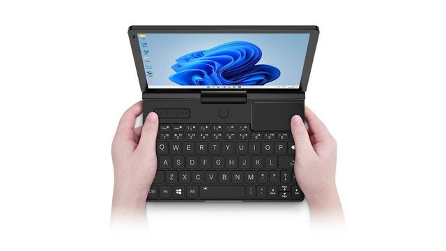 It's a small tablet size, but it's a serious PC. 8-inch notebook PC "GPD Pocket 3" that can input characters