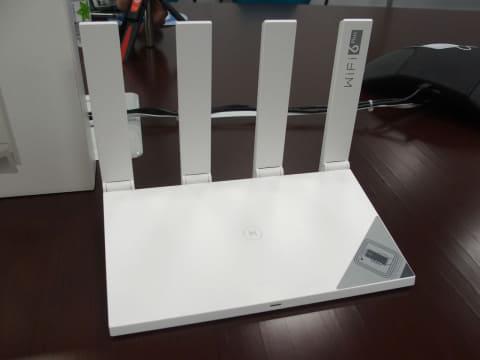 9980円で最大2402MbpsのWi-Fi 6ルーター「HUAWEI WiFi AX3」 