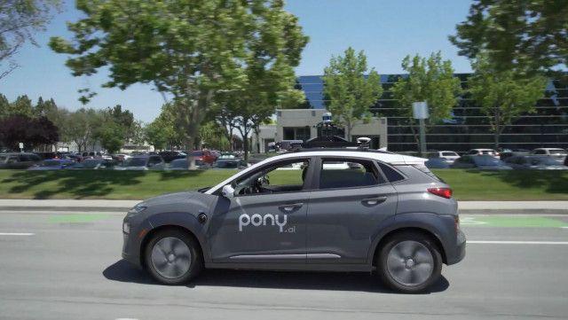 中国開発「完全自動運転車」に何が起きたのか カリフォルニア当局が試験走行許可を取り消し