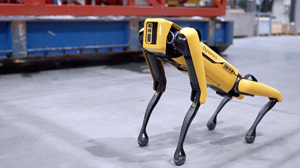 ロボット犬「Spot」専用の犬小屋が登場--ハリケーン災害復旧などに活用へ 