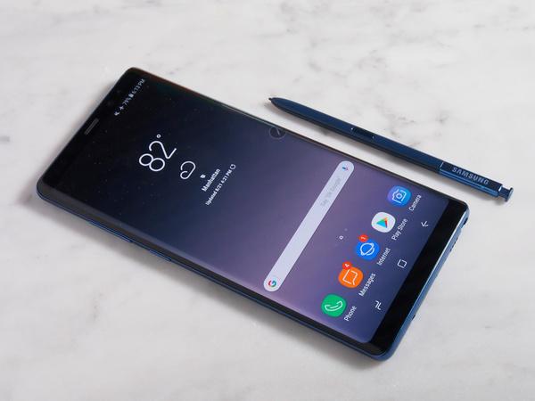  縦長画面のGalaxy Note8が正式発表！ デュアルレンズカメラとペン用新機能を搭載