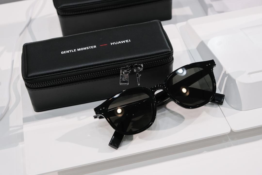 スピーカー搭載のスマートグラス｢HUAWEI×GENTLE MONSTER Eyewear II｣、メガネ的にカッコいいぞ！ 