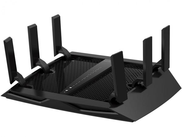 ネットギア「Nighthawk X6 R8000」