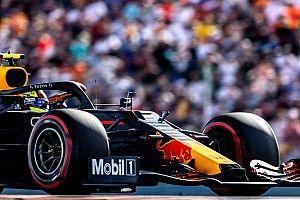 レッドブル代表、最終局面でフェルスタッペンの前方に現れた周回遅れに一喜一憂「ピットウォールに緊張が走った」 