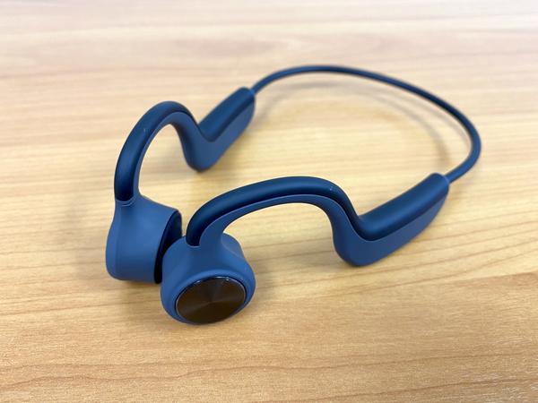 [High Cospa] Geo's "Bone conduction earphone" turns out to be quite excellent.