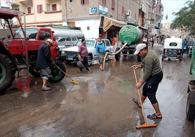 وزير التنمية المحلية يوجه المحافظات برفع درجة الاستعداد للتعامل مع موجة الطقس السيئ 