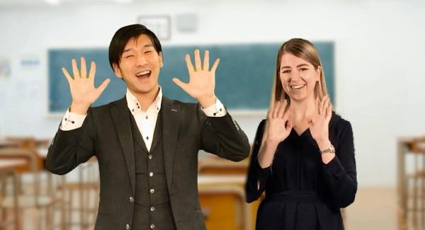 Berlitz Japan and RISU JAPAN have started offering English lesson video services for children "Hello! Berlitz"