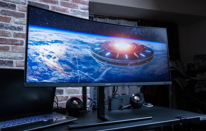 If the curved surface is wide, it is so easy to see! "HUAWEI MateView GT34 inch Standard Edition" is suitable for a wide range of defensive display screens for games, animation and work.