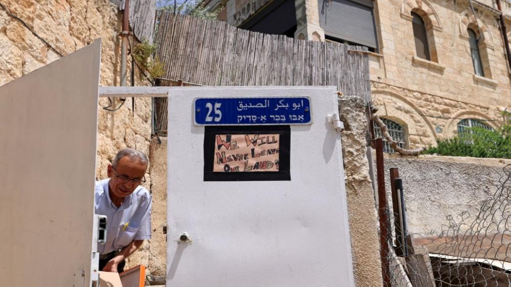 تأجيل إصدار قرار إخلاء منازل حي الشيخ جراح