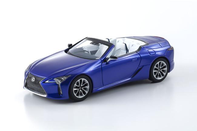 【KYOSHO ORIGINALシリーズ】オープンとクローズの２つのスタイルが楽しめる。LEXUSが世界に挑むラージサイズオープン「LCコンバーチブル」が1/43スケールで登場。 企業リリース  