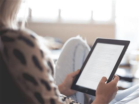 電子書籍リーダーの利用率は6.7％、タブレット型端末は39.2％