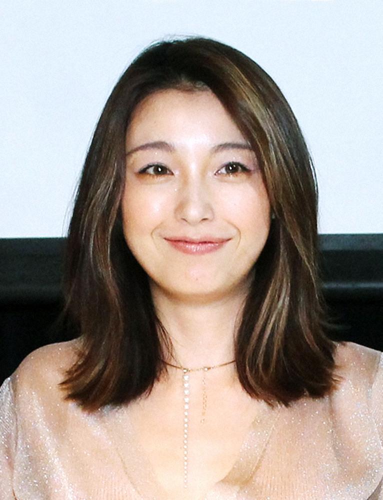 木下優樹菜さん　YouTubeで涙の謝罪　芸能活動再開へ「この仕事しかできない。娘のために働きたい」