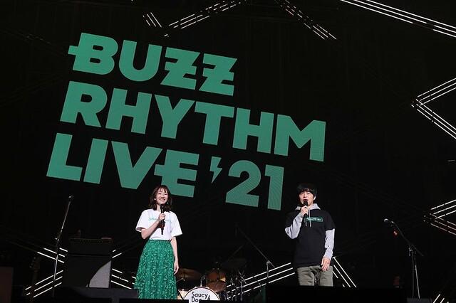 sumika、オーラル、マカロニえんぴつ、Vaundy、SaucyDog5組が出演「バズリズムLIVE 2021 DAY3」レポート